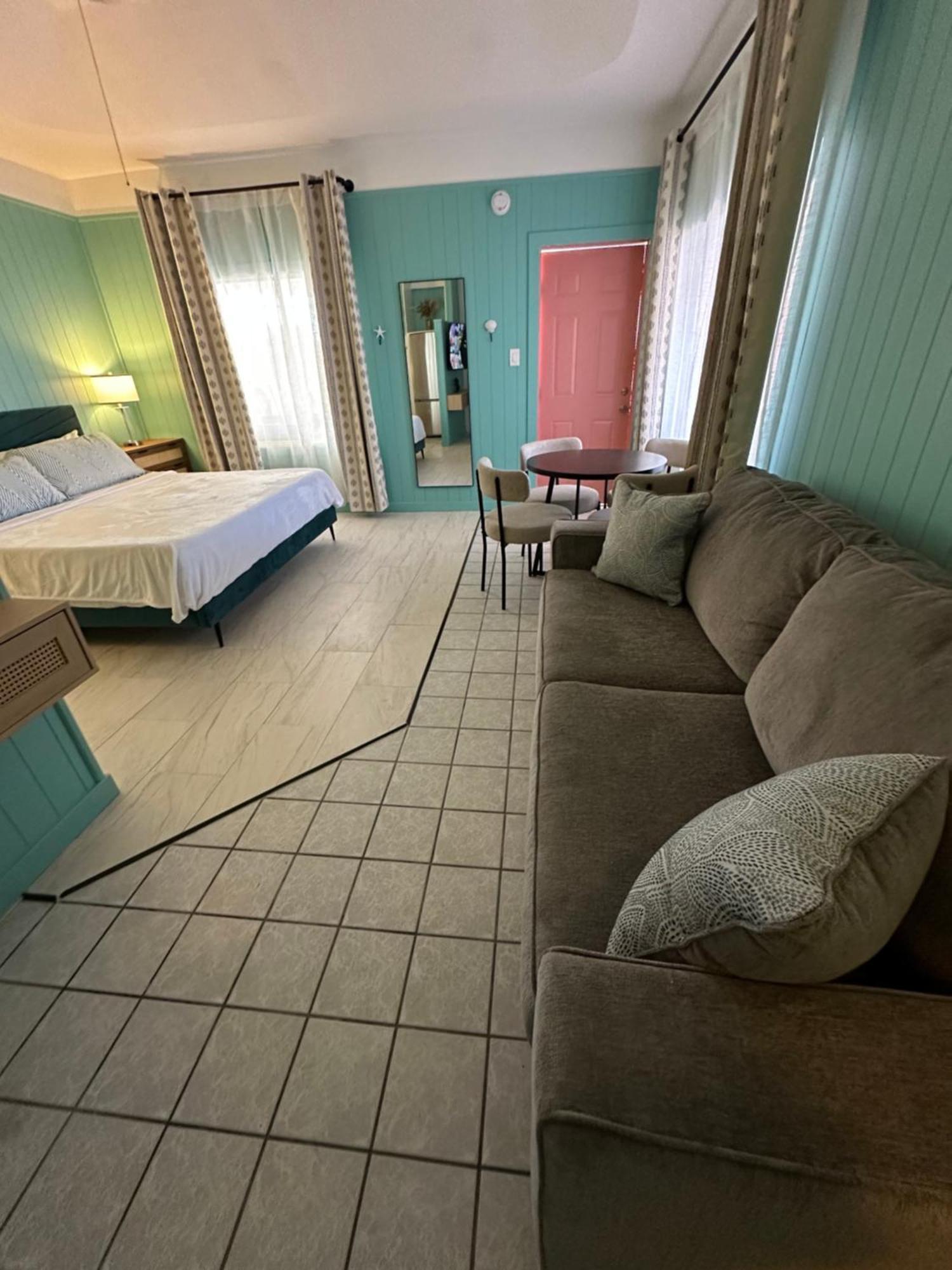 Arvilla Resort St. Pete Beach Exterior foto